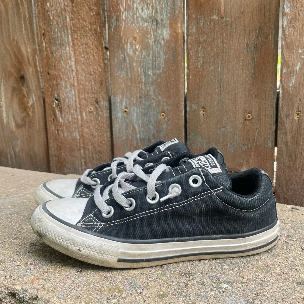 CONVERSE Kids Black White Canvas Sneakers All Star Cushion Tongue Size 2